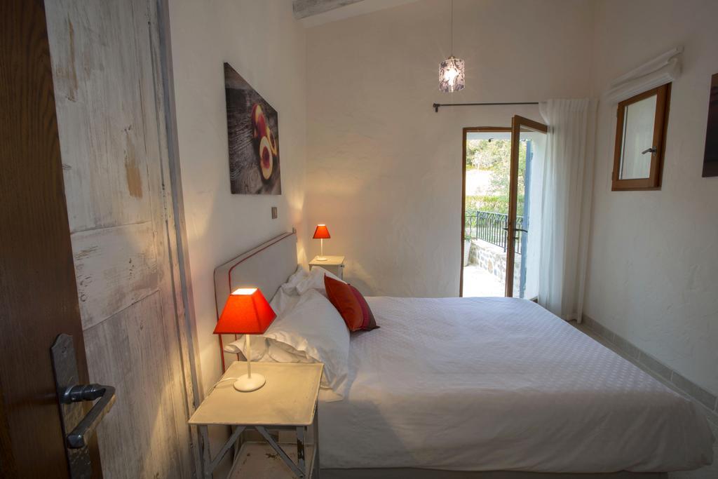 Mas Des Avelines Villa Le Brulat Buitenkant foto